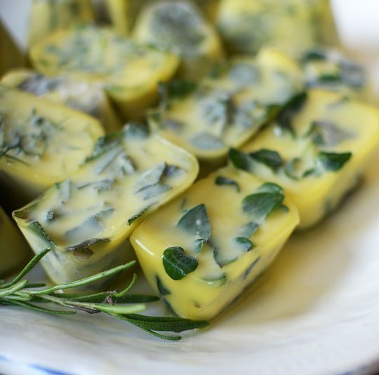 2012_07_02-FreezeHerbs04.jpg